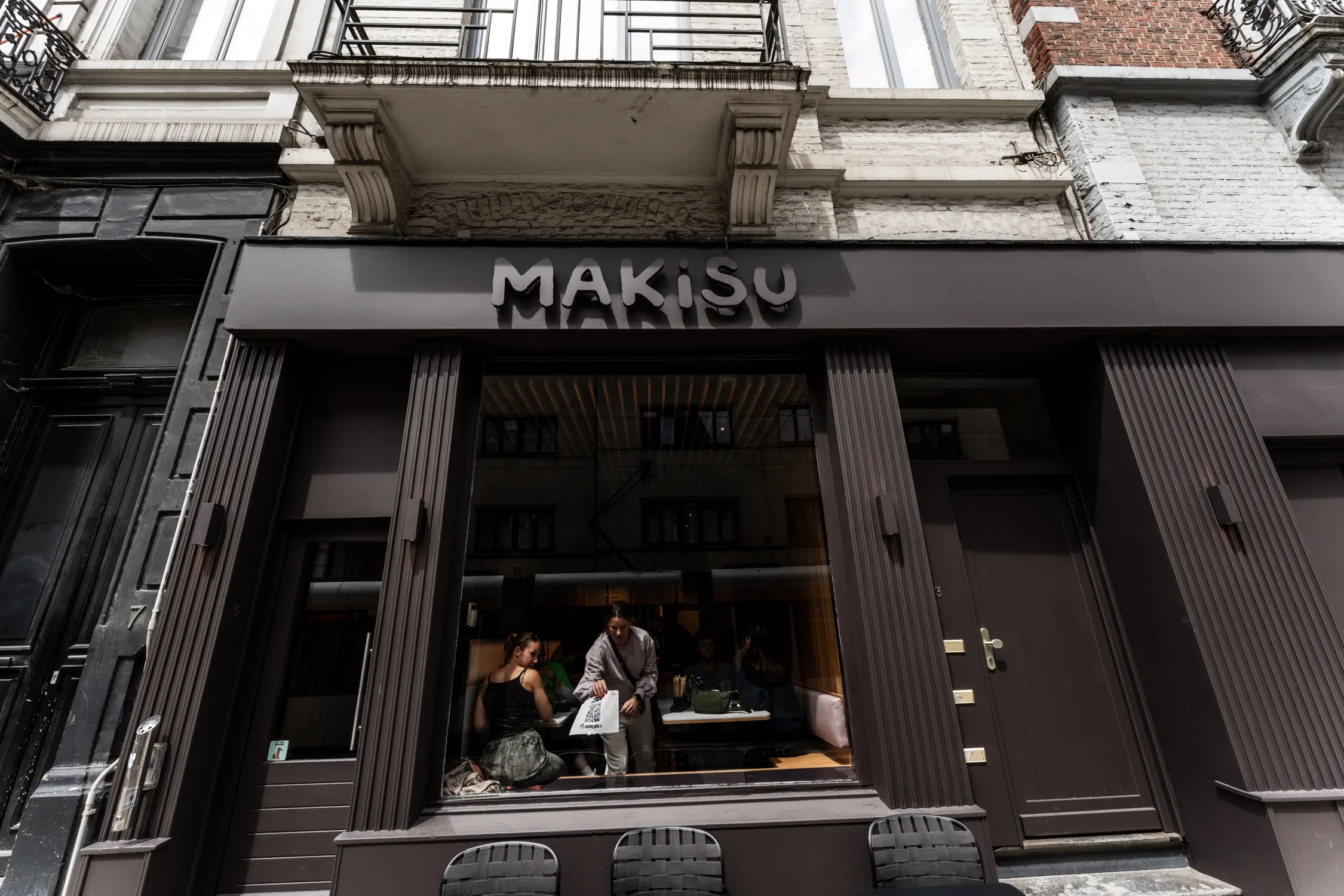 Façade du restaurant Makisu à Bruxelles